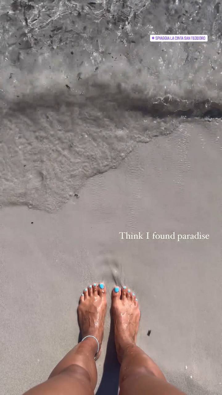 Jessica Plummer Feet